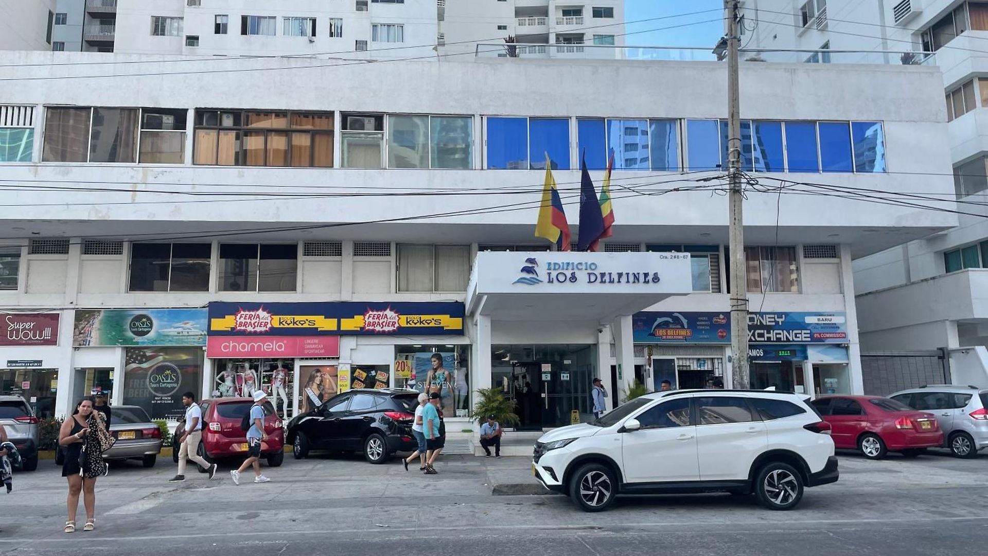 White Bocagrande - Delfines Apartamento *